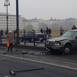 Nem jár a 4-es, 6-os, mert baleset volt a Margit hídon - mindenki meneküljön a Szent István körútról