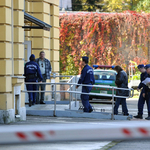 Előzetesben a nevelőanya: bérgyilkost fogadott fel a kisfiú megölésére?