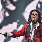 Alice Cooper elárverezi a születésnapi ajándékát: egy Warhol-képet