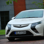 Az Opel Ampera lett az év tesztautója 2011-ben