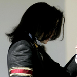 Michael Jackson és a meggyászolt gyerekkor – Interjú Gyurkó Szilviával a molesztálásokról