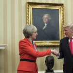 Theresa May beszólt Trump beutazási tilalmára