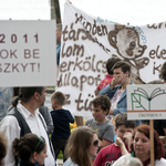 Pedagógusnapon demonstrálnak a szakszervezetek