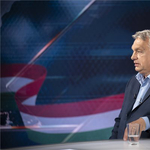 Orbán a reptérről: Nem államosítottuk; Orbán Szentkirályiról: Ő győzött meg a visszalépésről