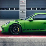 Kőkemény sportkocsi lett az új Porsche 911 GT3 RS – mutatjuk