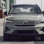 Itt a megújult Volvo XC40 villanyautó