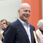 Bruce Willis negyedszerre is apa lesz