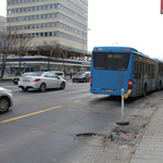 A Szentlélek térnél leborult rakomány a metrópótlást is bedöntötte