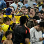 Lelátói tömegverekedésbe torkollt a Copa America elődöntője, Szoboszlai liverpooli csapattársa is nagyot kapott – videó