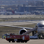 Riadókészültség Madridban: drámai bombafenyegetést kapott egy pilóta