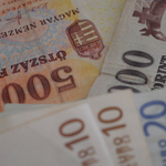 Valami elindult, idei csúcsára erősödött a forint