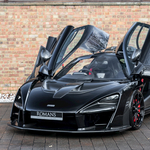 Máris eladó egy McLaren Senna – 11 kilométerrel az órájában