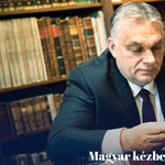 Orbán Viktor kezébe nyomtak egy Turcsány nevű tollat, és elcserélte rá a Parkerjét