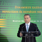 A Reuters Orbán eltávolításának lehetőségét mérlegeli