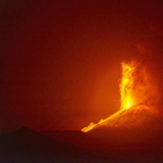 Kitört az Etna, Catania repülőterét leállították