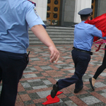 Mellbimbós demonstráció a nyugdíjkorhatár emelése ellen - fotók