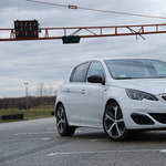 Peugeot 308 GT-teszt: ha apa beindul