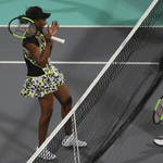 Venus Williams legyőzte húgát Abu-Dzabiban