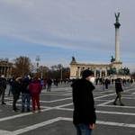 Fejenként 500 ezer forintra büntették a vasárnapi tüntetés szervezőit