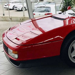 Tényleg csak 180 km van ebben az eladó 1989-es Ferrari Testarossában