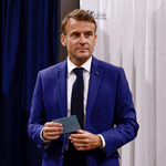 Macron szerint senki nem nyert a vasárnapi választáson, széles körű koalícióra szólítja fel a pártokat