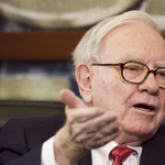 Valaki csaknem ötmilliárd forintot hajlandó fizetni azért, hogy Warren Buffett amerikai mágnással ebédelhessen