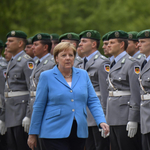 Videóüzenetben mondott köszönetet Merkel a magyaroknak