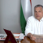 2,2 millió példányban üdvözli Orbán Viktor a nyugdíjasokat