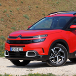 Színes francia varázsszőnyeg: teszten a Citroën C5 Aircross