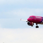 Motorhiba miatt kellett visszafordulnia egy Wizzair-gépnek