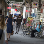 Újra élet költözik Budapest üresen tátongó üzleteibe