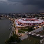 Az atlétikai stadionban is csúszik a kezdés a vihar miatt