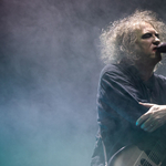 Két és fél órás utazás a Robert Smith-galaxisban – ilyen volt a Cure Budapesten