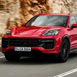 Kereken 500 lóerő: Magyarországon a legújabb Porsche Cayenne GTS