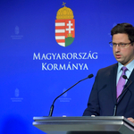 Gulyás Gergely a hvg.hu-nak: Meglepne, ha Oroszország megtámadná Ukrajnát