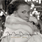 Éjféli napsütés, délutáni kikapcsolódáshoz: Dee Dee Bridgewater - Midnight Sun (videó)