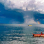 Furcsa, gombaszerű felhő jelent meg a Balaton fölött, de nyugalom, nem attól