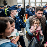 Kötelező szűrővizsgálatra küldik a menedékkérőket, ha válsághelyzet jön