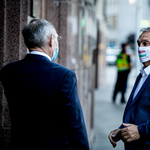 Orbán nem rajong a maszkért, könnyen hőgutát kap benne
