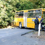 Öten meghaltak: menetrend szerinti busz ütközött Nógrádban