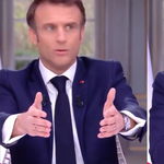 Macron eltüntette a kezéről az egymilliós karórát, miközben arra kérte a lakosságot, hogy hozzanak áldozatokat