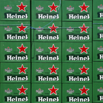 8000 embert küld el a Heineken