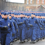 Februárig 4300 új rendőr áll szolgálatba