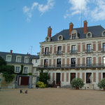 Videó: rémes robajjal torzul el egy villa a Loire-völgyében