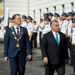 Orbán: "Mi, magyarok, feketeöves válságkezelők vagyunk"