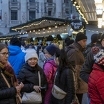 Pénteken nyílik a két nemzetközi hírű karácsonyi vásár Budapesten