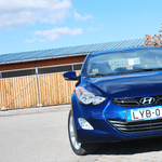 Hyundai Elantra teszt: az új népautó