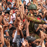 A bangladesi hadsereg vezetője kedden egyeztet a diáktüntetőkkel