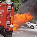 Épp a szervizből jött a Skoda, ami lángba borult Békéscsabán - videó