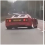 Kis gázt adott a sofőr, és máris villanyoszlopnak csapta a Ferrari F40-est – videó